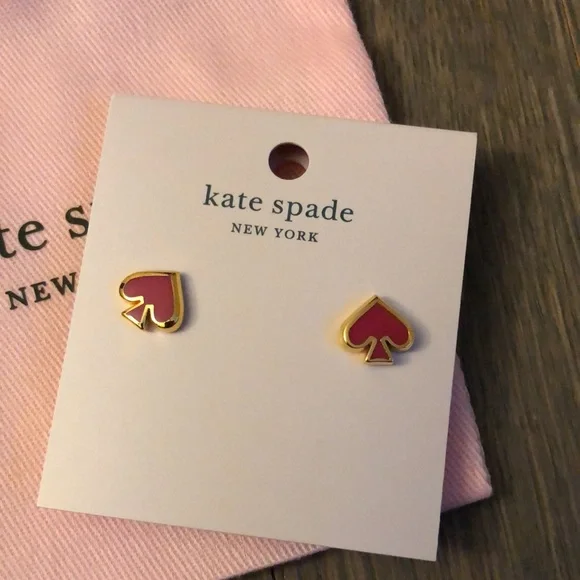 Kate Spade NWT everyday spade earrings♠️❤️🔥 - Picture 4 of 7
